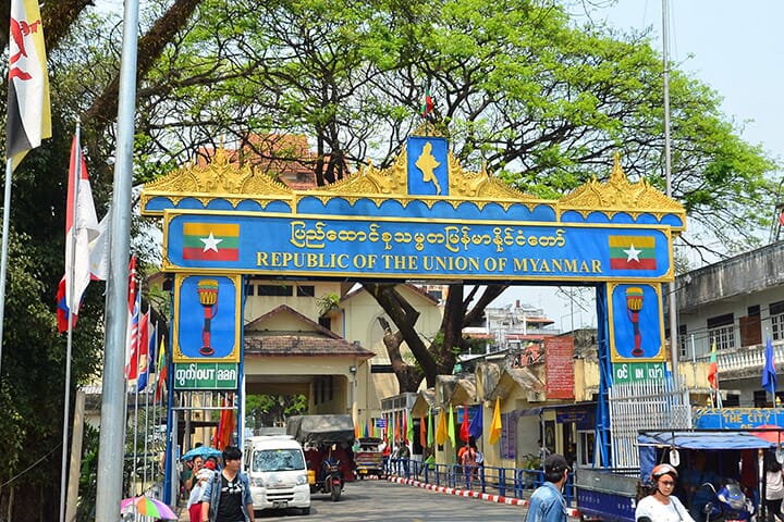 Entrance to the Republic of the Union of Myanmar at Mae Sai Border Crossing with Tachileik.